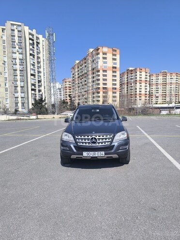 Mercedes ML 350 4MATIC 2010, 130,856 km - 3.5 l - Bakı