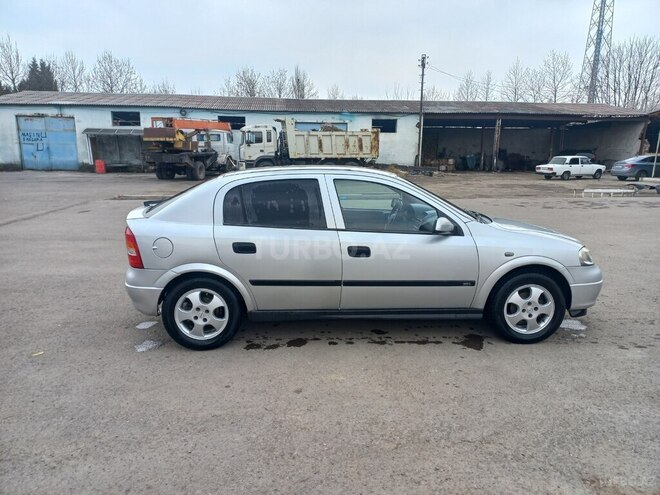 Opel Astra 1999, 230,000 km - 1.6 l - Gəncə
