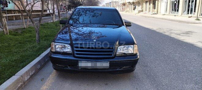 Mercedes C 230 1998, 288,000 km - 2.3 л - Bakı