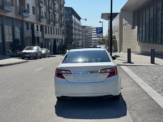 Toyota Camry 2012, 285,000 km - 2.5 l - Bakı