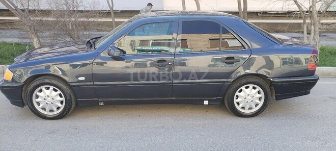 Mercedes C 230 1998, 288,000 km - 2.3 л - Bakı