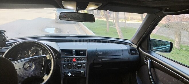 Mercedes C 230 1998, 288,000 km - 2.3 л - Bakı