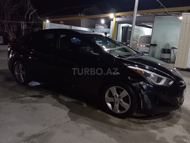 Hyundai Elantra 2015, 175,110 km - 1.8 l - Bakı