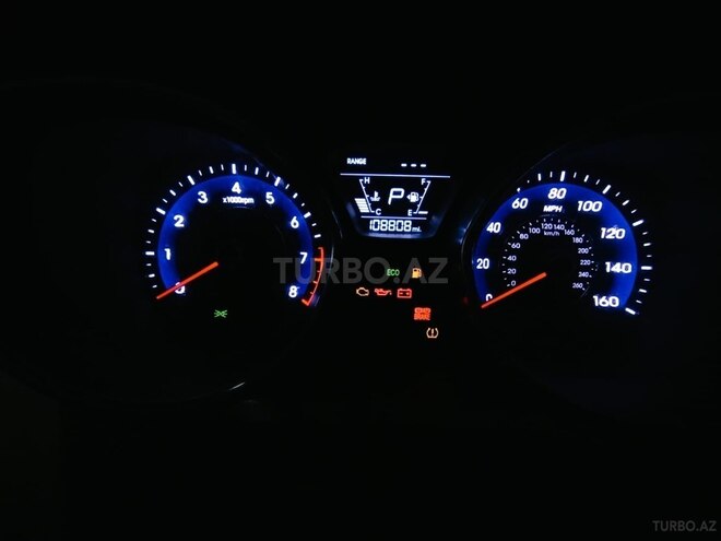 Hyundai Elantra 2015, 175,110 km - 1.8 l - Bakı