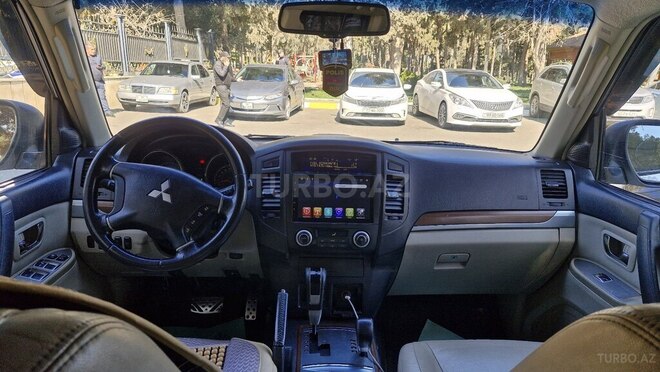 Mitsubishi Pajero 2007, 194,776 km - 3.0 l - Bakı