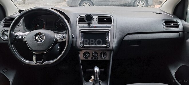 Volkswagen Polo 2019, 87,000 km - 1.6 l - Bakı