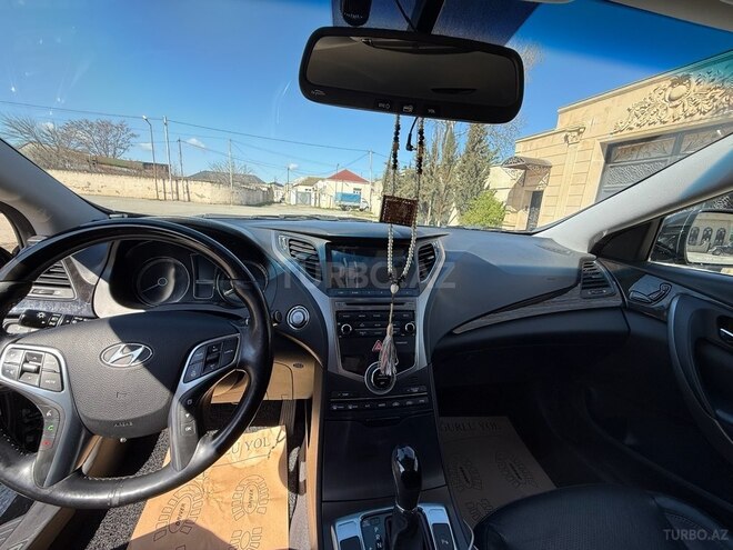 Hyundai Grandeur 2015, 180,000 km - 2.2 l - Bakı