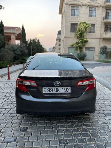 Toyota Camry 2014, 236,574 km - 2.5 l - Bakı