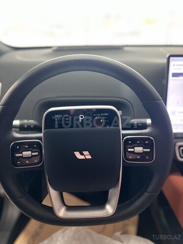 Li Auto L7-11
