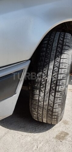 Mercedes E 200 d 1992, 421,000 km - 2.0 л - Şamaxı