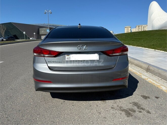 Hyundai Elantra 2018, 60,199 km - 2.0 л - Bakı