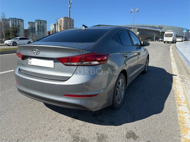 Hyundai Elantra 2018, 60,199 km - 2.0 л - Bakı