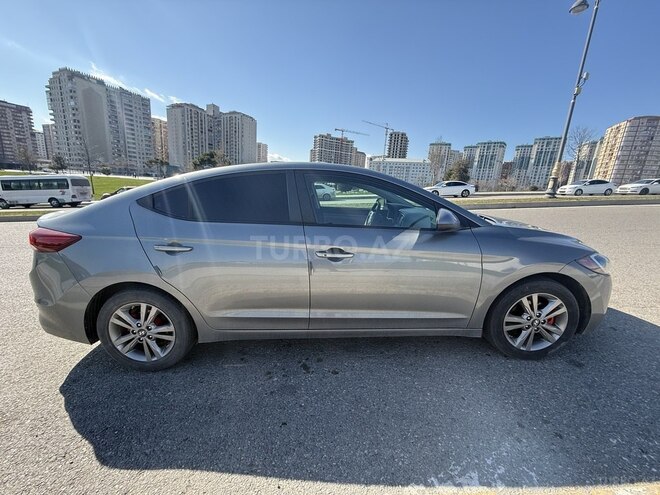 Hyundai Elantra 2018, 60,199 km - 2.0 л - Bakı