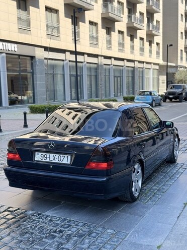 Mercedes C 180 1998, 235,456 km - 1.8 l - Bakı