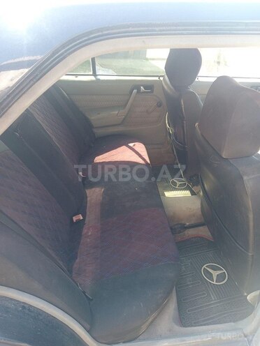 Mercedes E 200 1990, 350,000 km - 2.0 l - Bakı