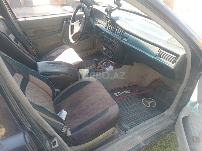 Mercedes E 200 1990, 350,000 km - 2.0 l - Bakı
