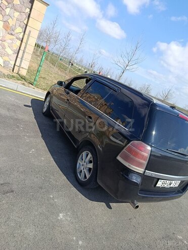 Opel Zafira 2006, 450,000 km - 1.8 л - Qəbələ
