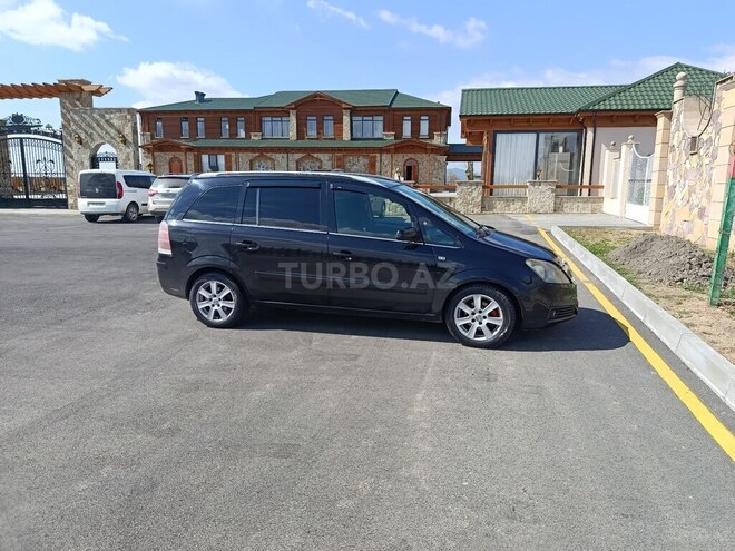 Opel Zafira 2006, 450,000 km - 1.8 л - Qəbələ