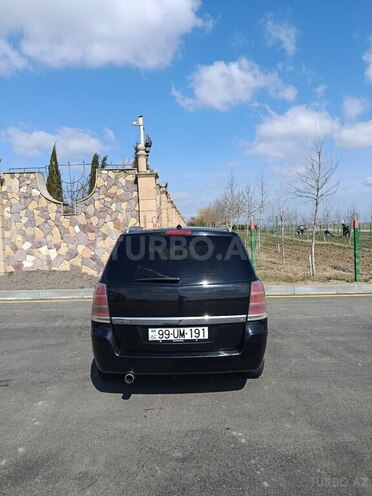 Opel Zafira 2006, 450,000 km - 1.8 л - Qəbələ
