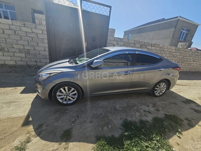 Hyundai Avante 2014, 220,000 km - 1.6 л - Bakı