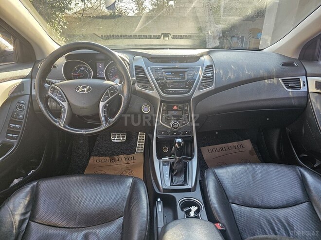 Hyundai Avante 2014, 220,000 km - 1.6 л - Bakı