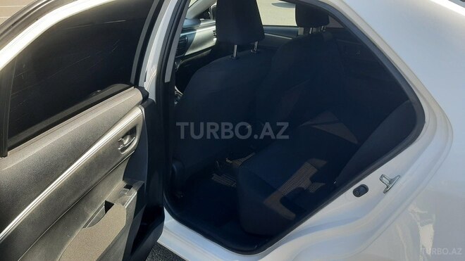 Toyota Corolla 2015, 175,000 km - 1.6 l - Bakı
