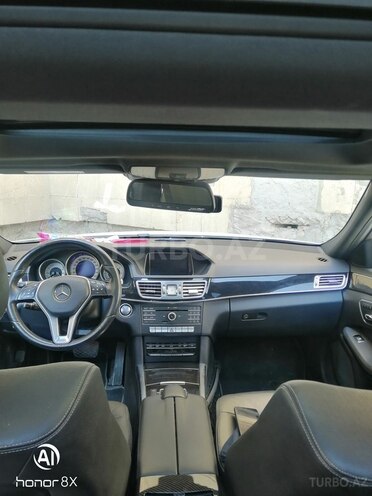 Mercedes E 250 4MATIC 2015, 177,057 km - 2.2 л - Bakı