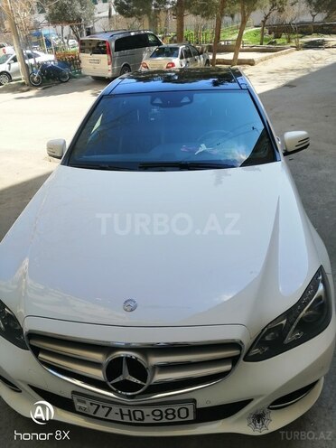 Mercedes E 250 4MATIC 2015, 177,057 km - 2.2 л - Bakı