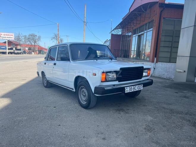 LADA (VAZ) 2107 2001, 71,000 km - 1.6 l - Qusar