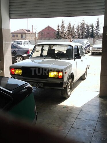 LADA (VAZ) 2107 2001, 71,000 km - 1.6 l - Qusar