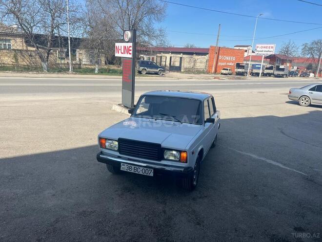 LADA (VAZ) 2107 2001, 71,000 km - 1.6 l - Qusar