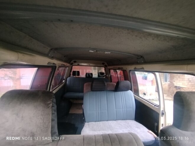 Mitsubishi L300 1997, 425,316 km - 2.0 л - Astara