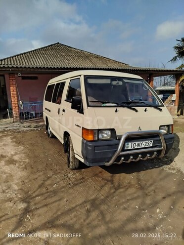 Mitsubishi L300 1997, 425,316 km - 2.0 л - Astara