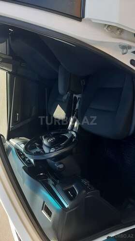 Toyota Corolla 2015, 175,000 km - 1.6 l - Bakı