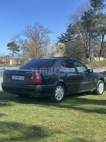 Mercedes C 180 1996, 400,000 km - 2.0 l - Quba