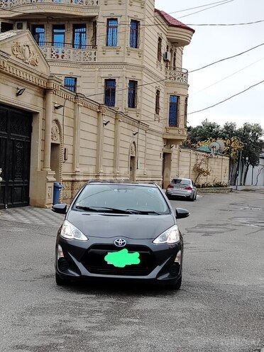 Toyota Aqua 2016, 84,500 km - 1.5 l - Bakı