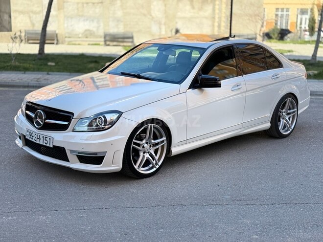 Mercedes C 300 2012, 240,000 km - 3.0 l - Bakı