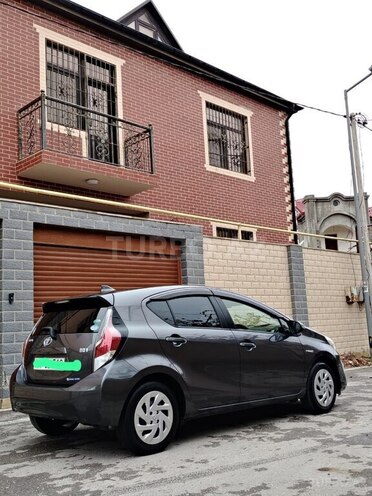 Toyota Aqua 2016, 84,500 km - 1.5 l - Bakı