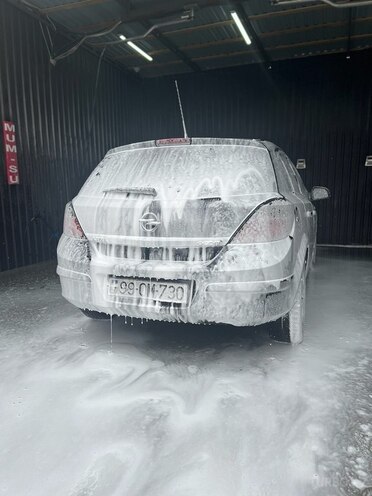 Opel Astra 2009, 300,000 km - 1.6 l - Gəncə