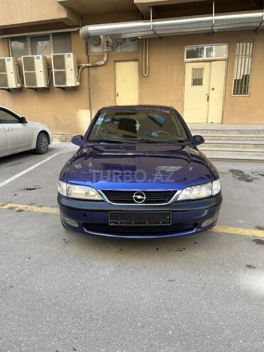 Opel Vectra 1996, 258,000 km - 1.6 l - Bakı