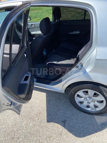 Hyundai Getz-4