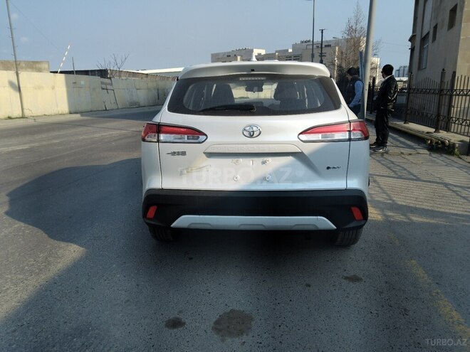 Toyota Corolla Cross 2025, 0 km - 2.0 л - Bakı