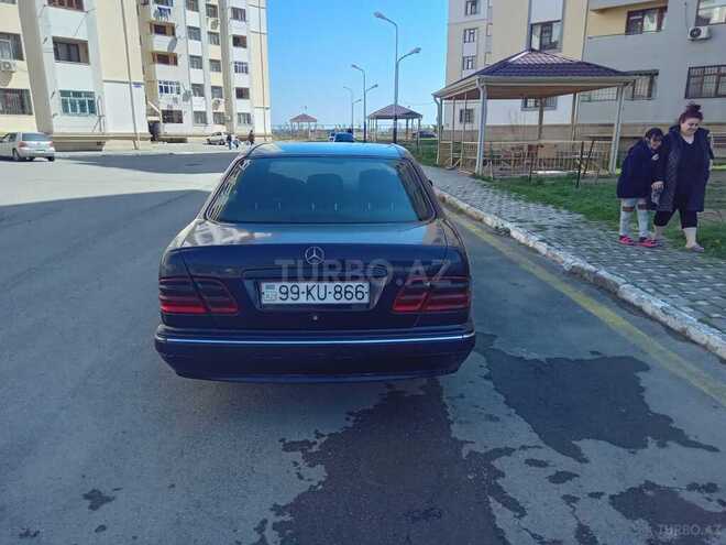 Mercedes E 220 d 2000, 358,900 km - 2.2 l - Bakı