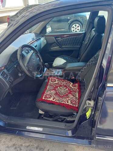 Mercedes E 220 d 2000, 358,900 km - 2.2 l - Bakı