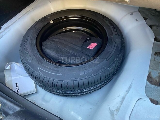 Hyundai Accent 2019, 157,000 km - 1.6 л - Bakı