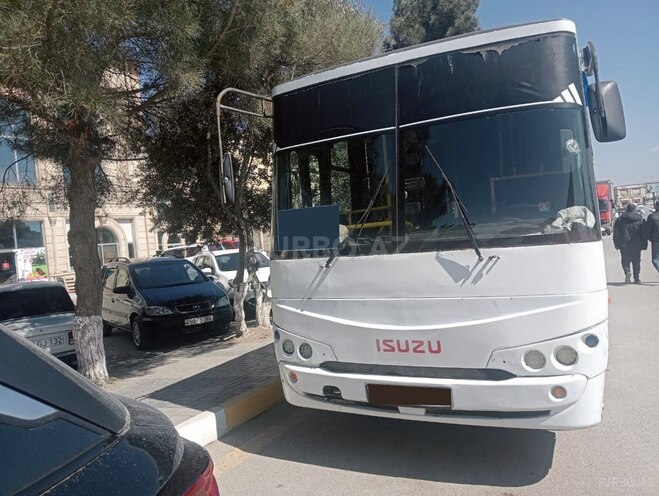 Isuzu Ecobus 2012, 250,000 km - 4.6 l - Sumqayıt