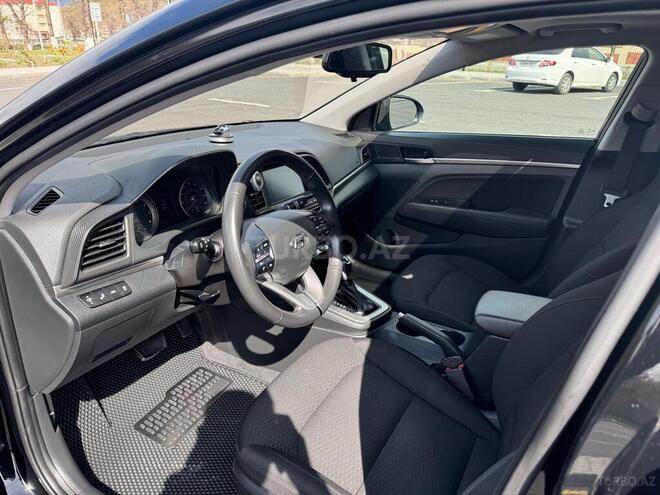 Hyundai Elantra 2020, 31,000 km - 2.0 l - Zaqatala