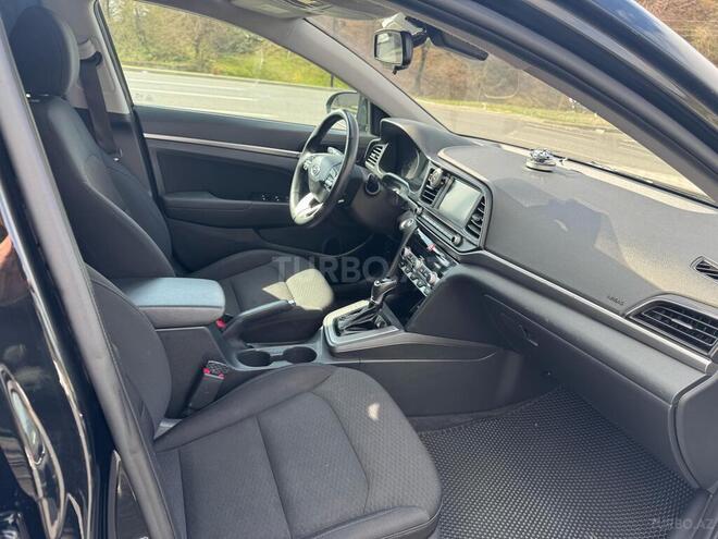 Hyundai Elantra 2020, 31,000 km - 2.0 l - Zaqatala