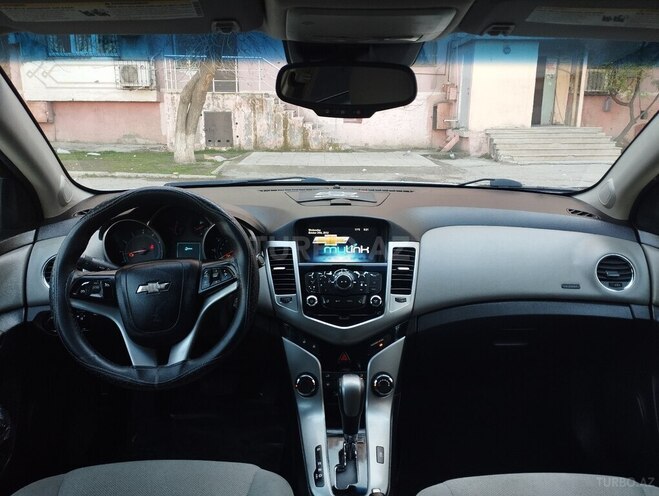 Chevrolet Cruze-3