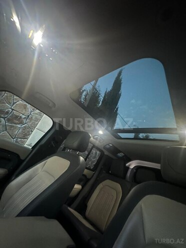 Land Rover Defender 2021, 70,000 km - 2.0 л - Bakı